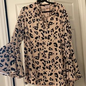 Flared sleeve Cheetah Dress